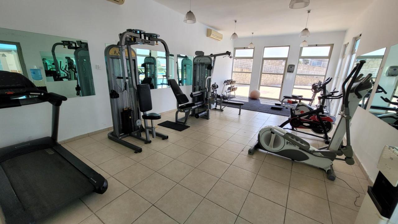 Sea And Mountain View Beachfront Penthouse Yali المظهر الخارجي الصورة