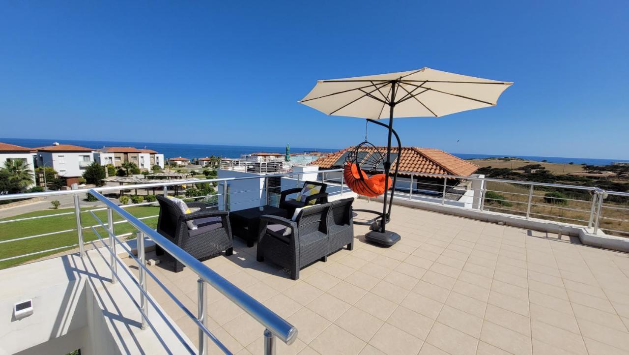 Sea And Mountain View Beachfront Penthouse Yali المظهر الخارجي الصورة